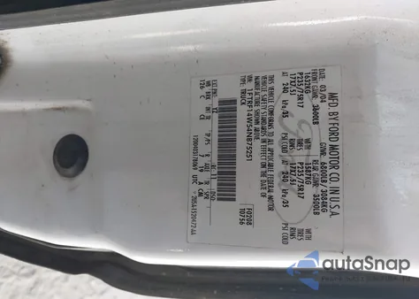 2004 Ford F-150 Stx/Xl/Xlt z USA, uszkodzony, nr VIN 1FTRF14W54NB75251